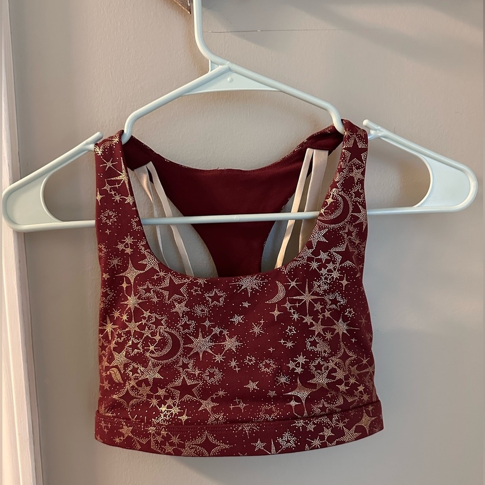Fabletics Boost Medium Impact Sports Bra